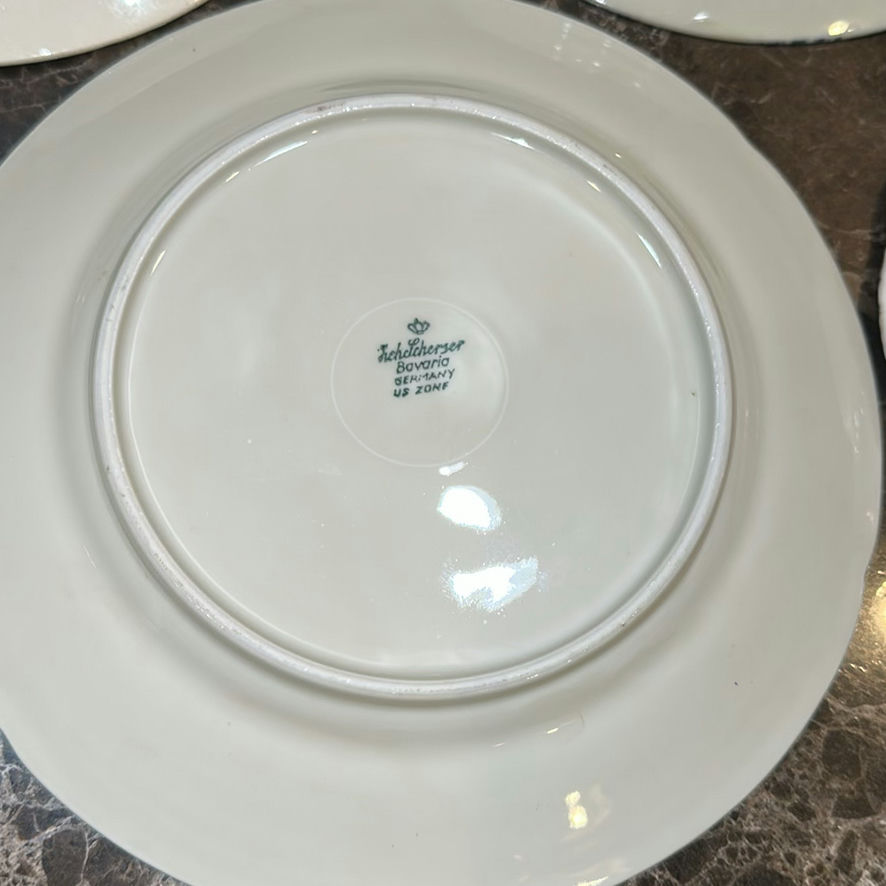 Assorted Decorative Ceramic Plates and Dish - image 9 of 11