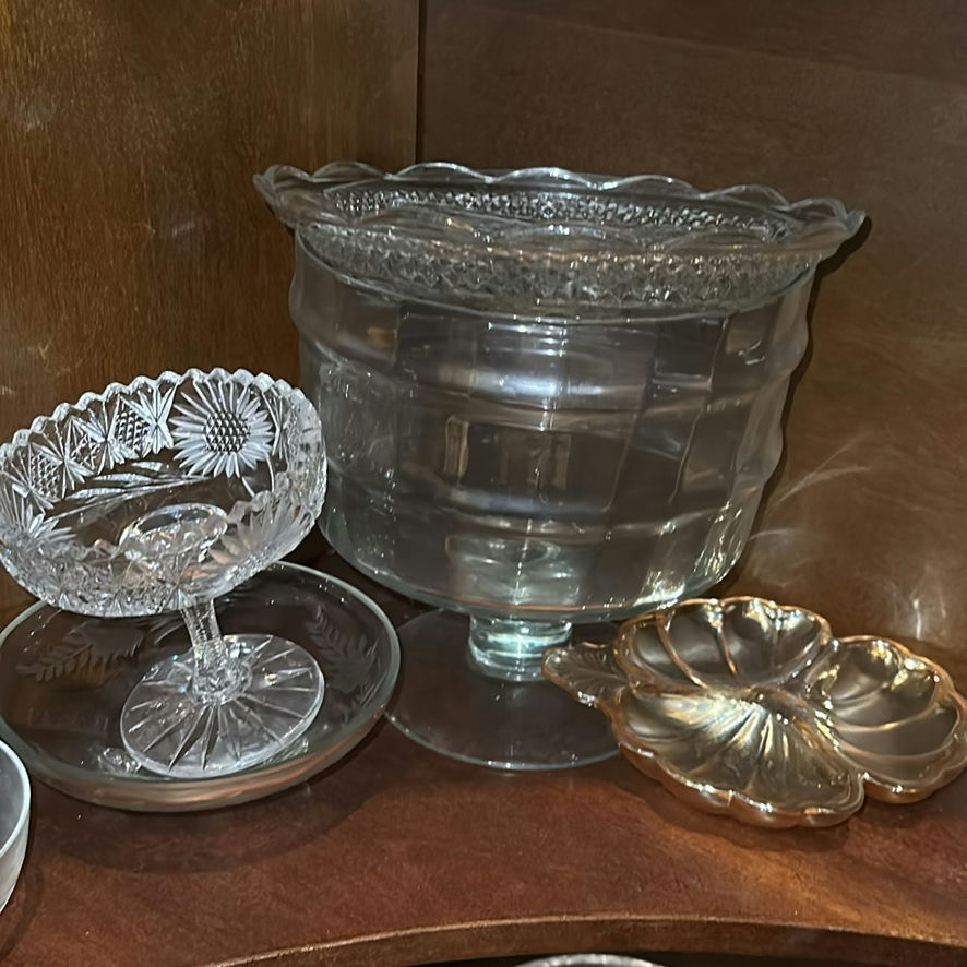 Assorted Glass and Ceramic Serving Bowls and Dishes - image 2 of 5