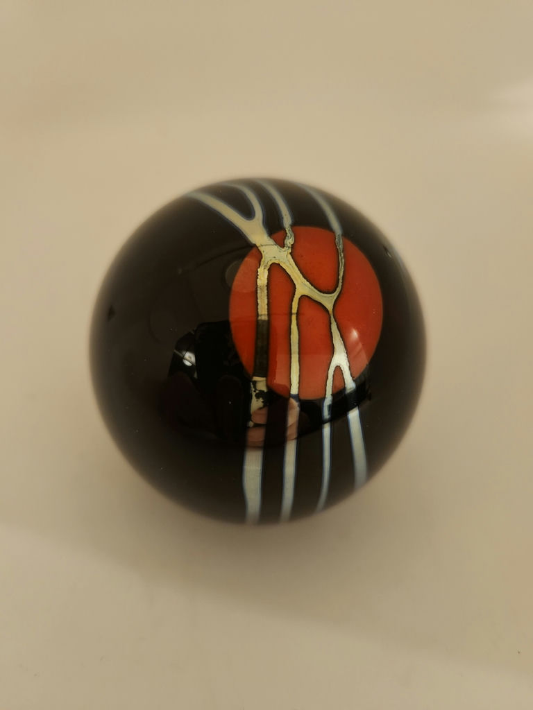 Vintage Steven Correia 'Red Sun and Birds" paperweight 1978 - image 8 of 8