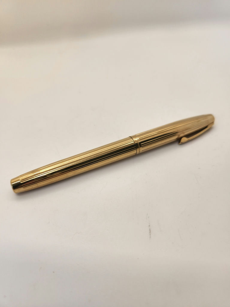Vintage Sheaffer U.S.A. Fountain Pen with 14K Nib – Fluted Barrel - image 1 of 14