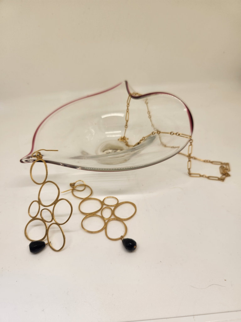 Beautiful Art Glass Bowl + Modern Gold-Tone Necklace & Gold-Tone & Black Stone Earrings Set (3pc Lot) - image 6 of 12
