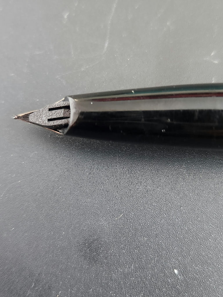 Vintage Sheaffer U.S.A. Fountain Pen with 14K Nib – Fluted Barrel - image 11 of 14