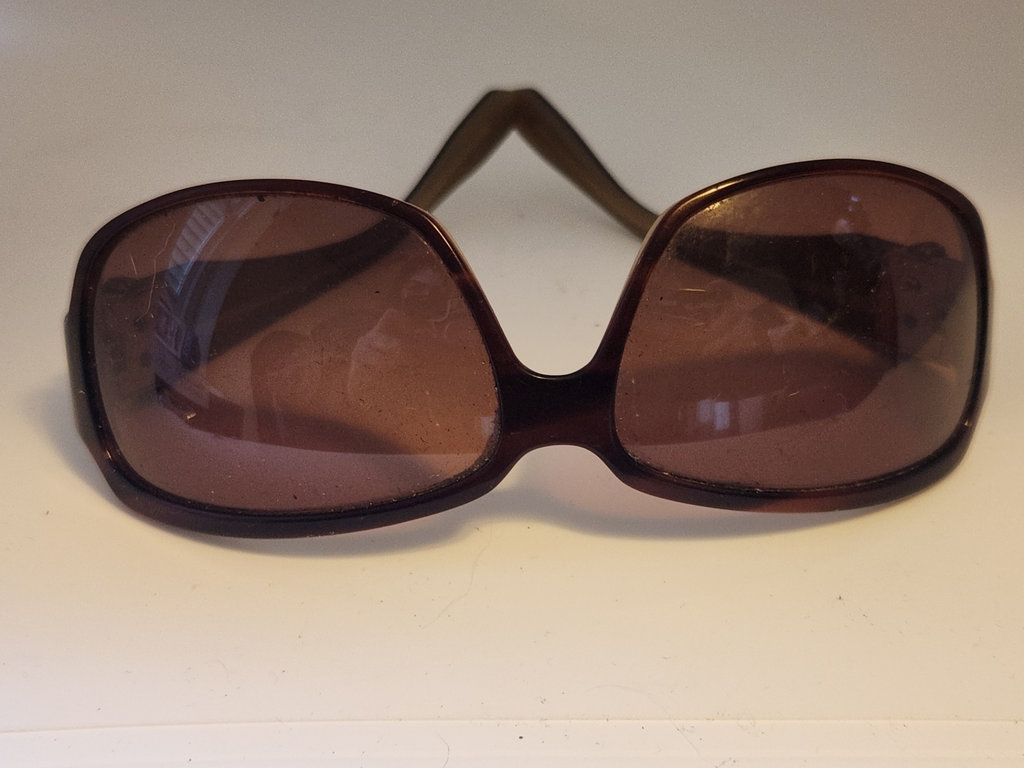 Vintage Kieselstein-Cord “Yonni” Designer Sunglasses – Oversized Frame w/ Original KC Case - image 3 of 9