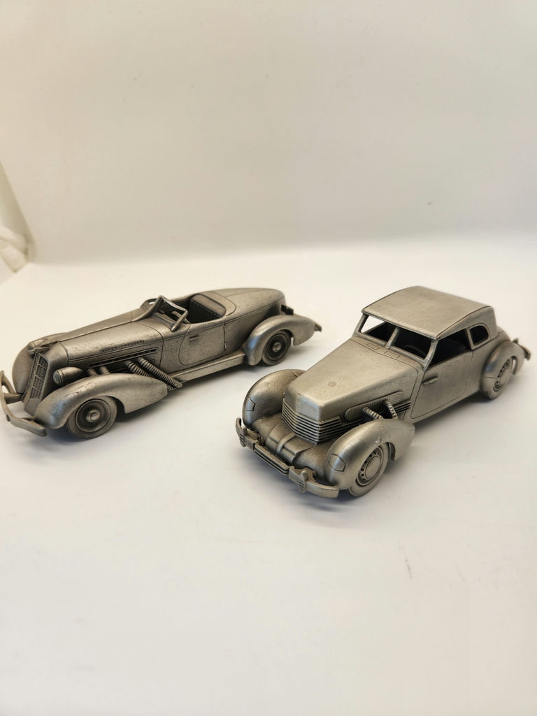 Pair of Cast Metal Art Deco Car Models – 1935 Auburn 851 Speedster & 1937 Cord 812 - image 4 of 7