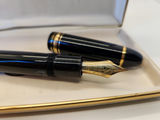 RARE Vintage Montblanc Meisterstück 149 Fountain Pen 14K Gold Nib (1987–1992) w/ Original Box (Pair with lot 115 Montblanc Ink) - thumbnail 2 of 14