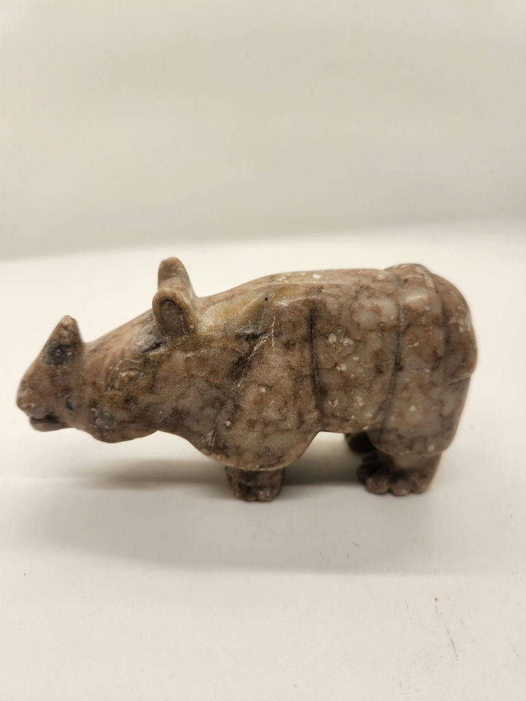 Hand-Carved Nephrite Jade or Serpentine Pig with Coin Motif & Soapstone/Marble Sculptural Rhinoceros Vintage Asian Stone Figures – Green Serpentine Pig with Coin & Brown Rhino Sculpture - image 4 of 15