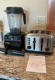 Vitamix Blender, BuydeemToaster - thumbnail 1 of 4