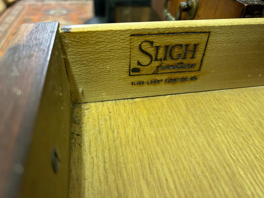 Vintage Sligh Furniture Leather Top Desk - image 2 of 11
