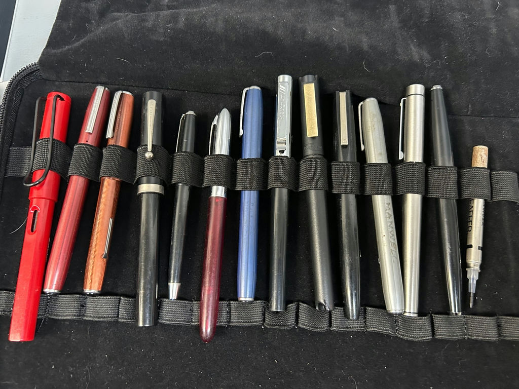 Collectible Pencils and Pens - image 11 of 16