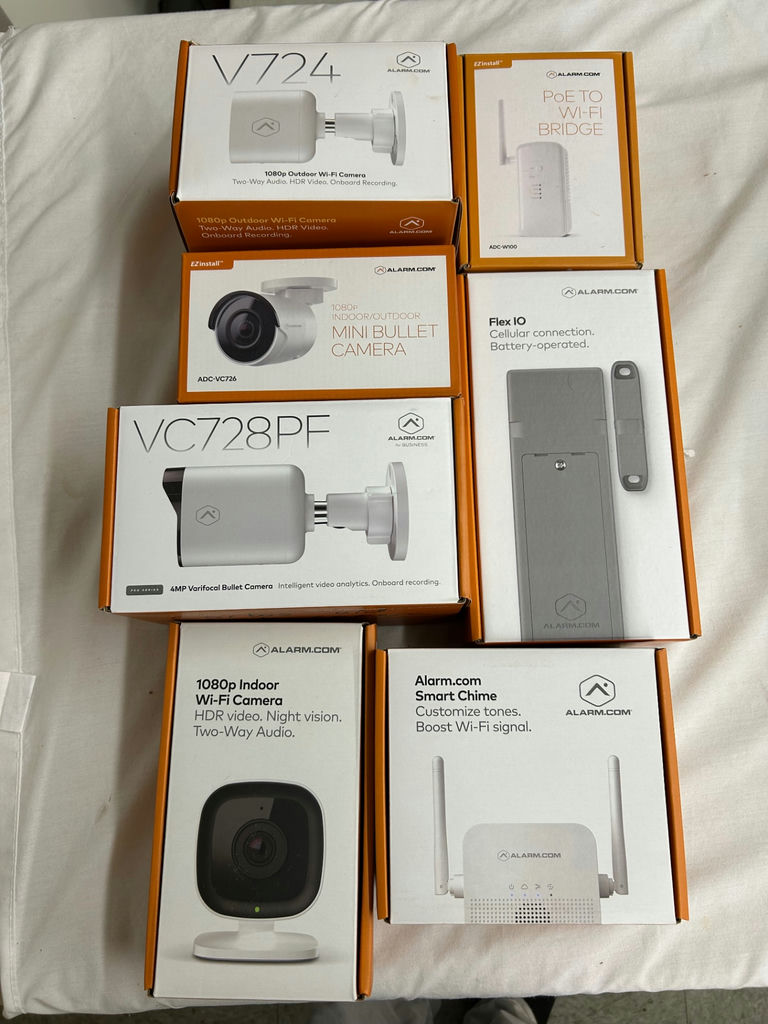 Home Security Cameras & Accessories - image 9 of 16