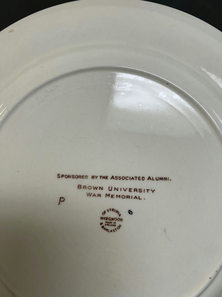 Vintage Wedgwood Browne University Souvenir Plates 6 - image 2 of 7