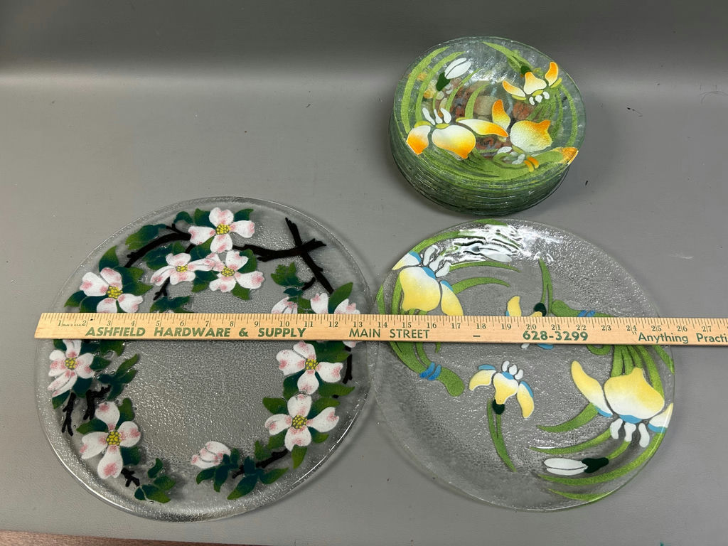 Vintage Signed Sydenstricker Fused Glass Plates  - image 2 of 6