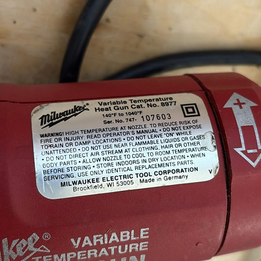 Milwaukee 8977-20 Variable Temperature Heat Gun with Box and Manual - image 3 of 5