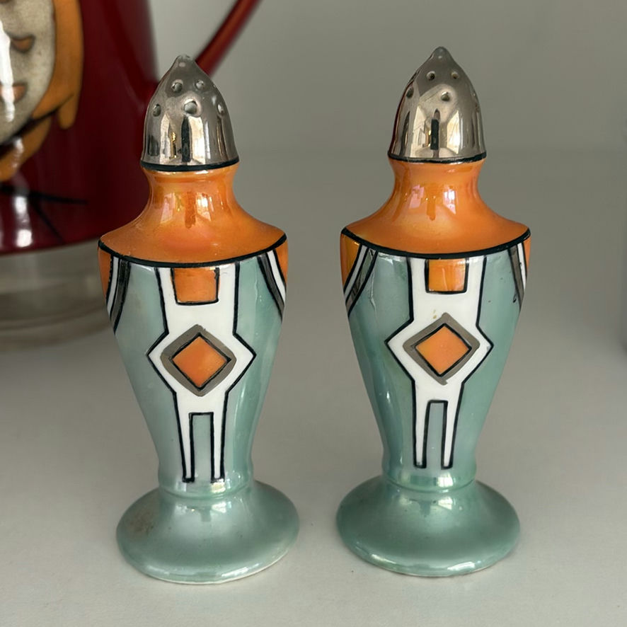 Assortment Of Kitchenware - image 8 of 15