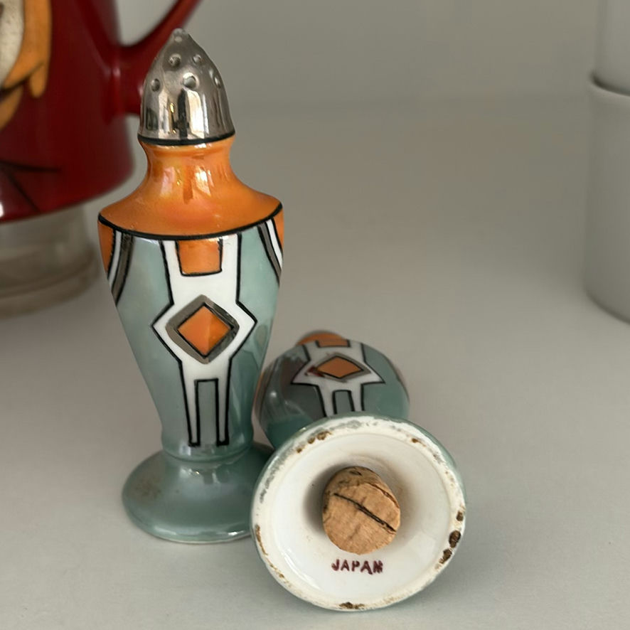 Assortment Of Kitchenware - image 9 of 15