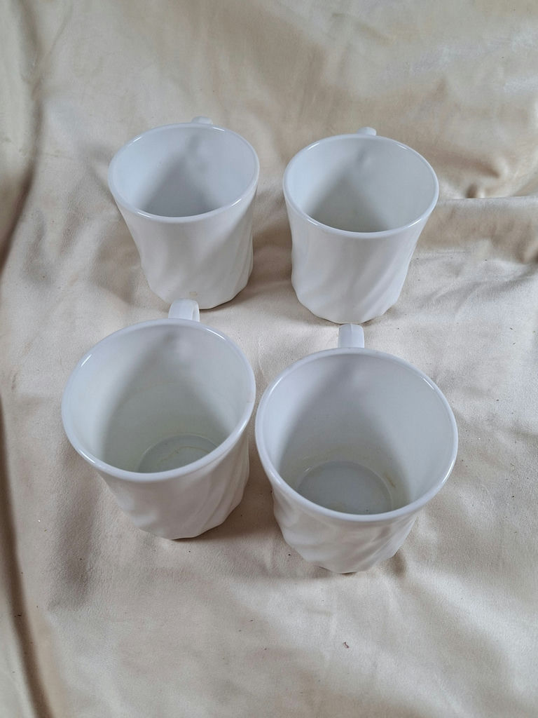 Set of 4 Corning White Swirl USA Coffee Mugs - image 3 of 5