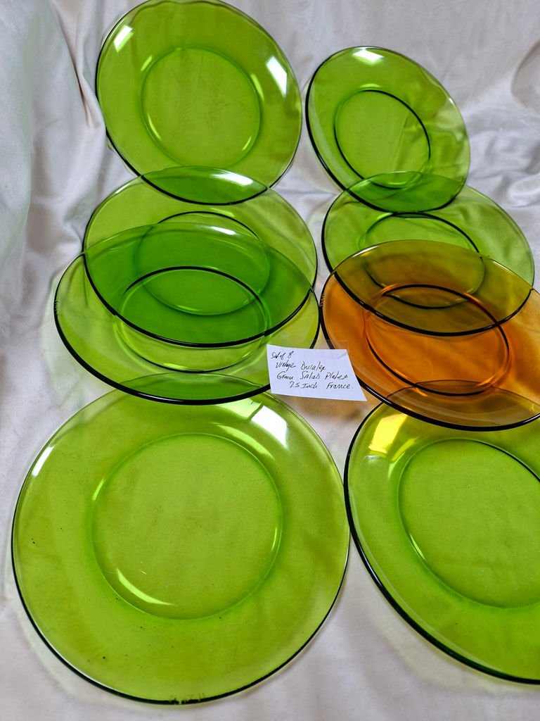 Vintage Duralex France Lime-green glass salad plates, 8 Pcs - image 4 of 6