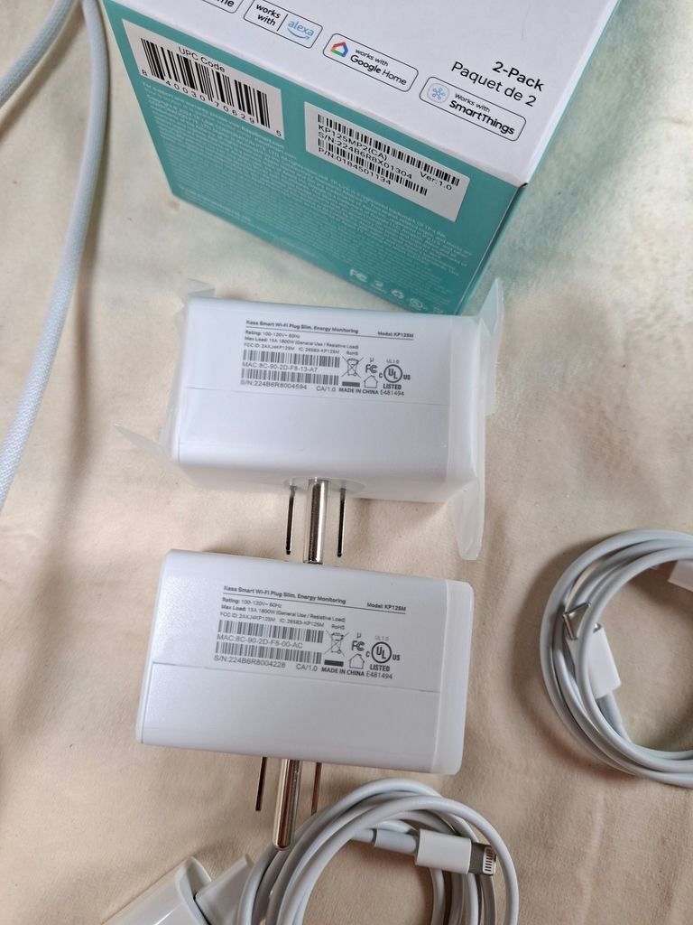 Kasa Smart Wi‑Fi Plug Slim Energy Monitoring Outlets (2‑Pack) PLUS Charging Cords! - image 4 of 5