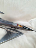 Metal model jet aircraft on display stand, "Der Kanadier December 1969-December 1971" - thumbnail 7 of 7