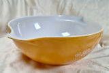 Yellow Pyrex mixing bowl with floral border, 13.5", USA Made - thumbnail 2 of 7
