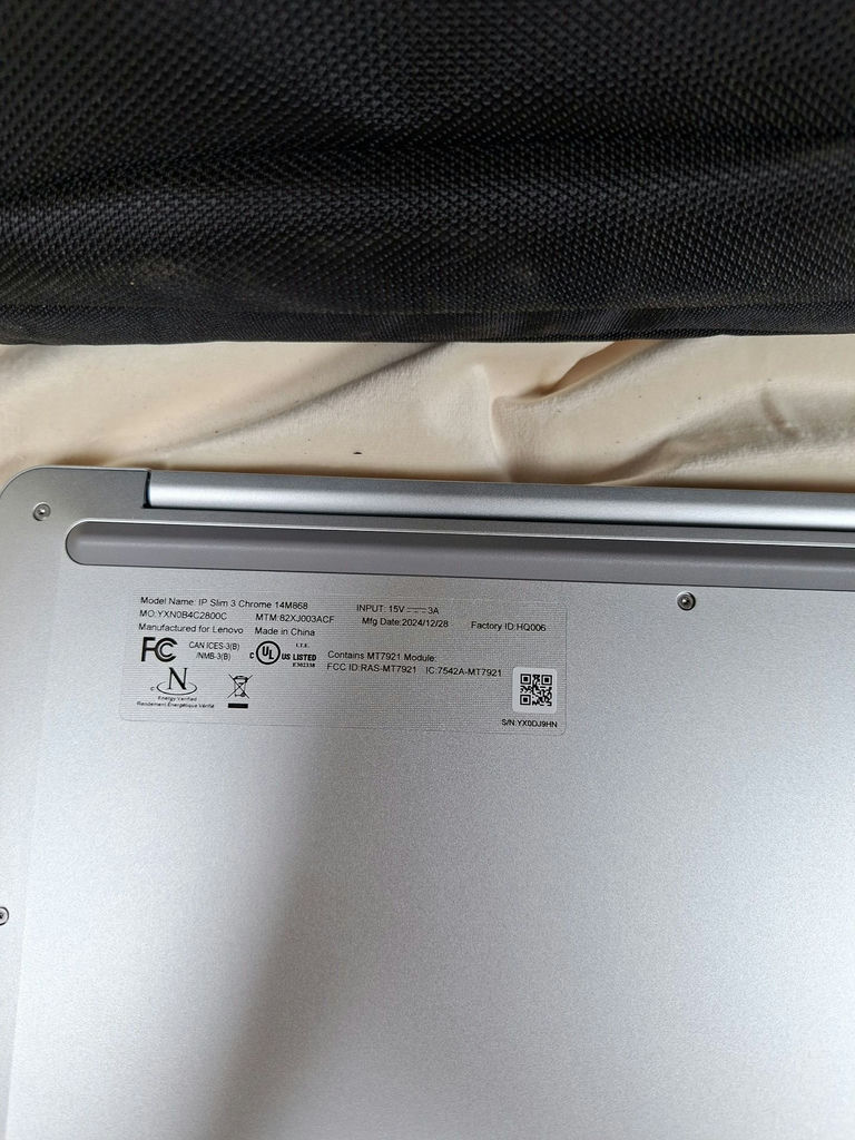 Lenovo IdeaPad Slim 3 Chromebook Laptop with Accessories - image 6 of 6