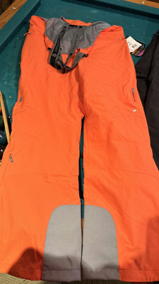 Brand New! Obermeyer Women's Bliss Bib Pant - Image 1 of 2