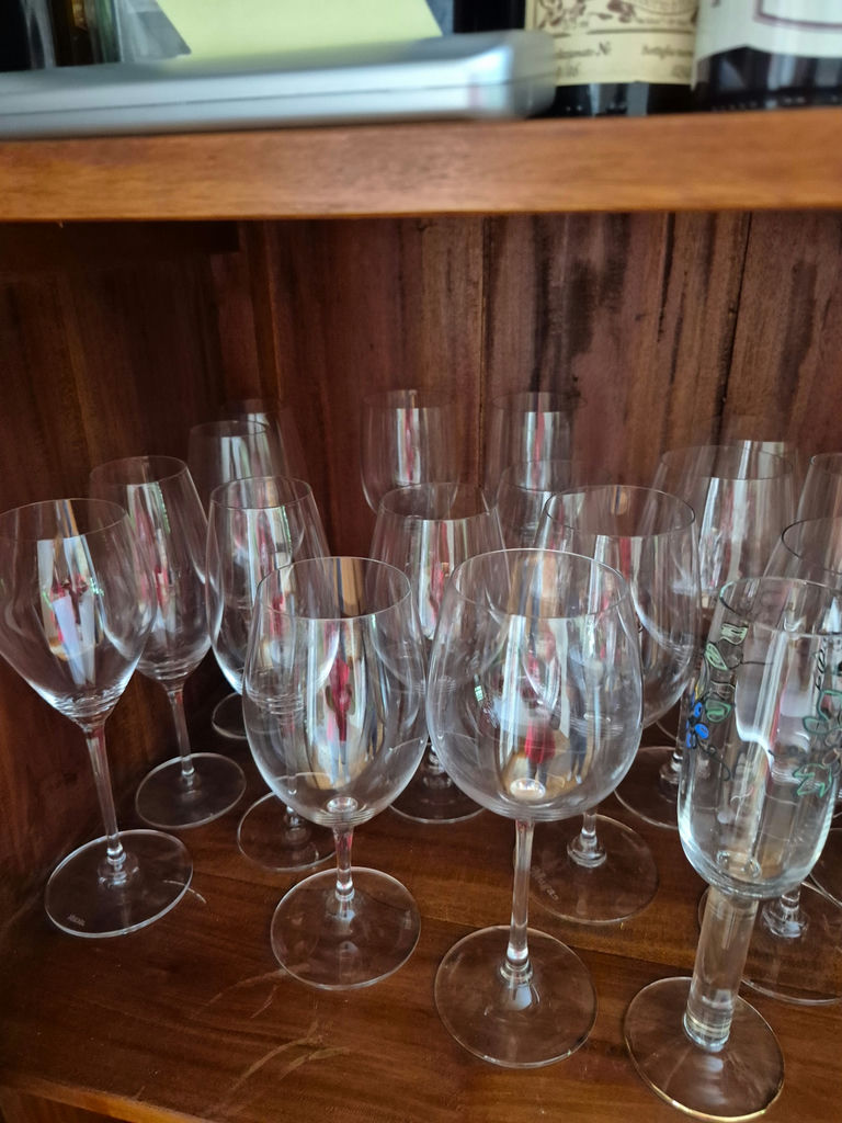 Assorted glass stemware collection - image 4 of 4