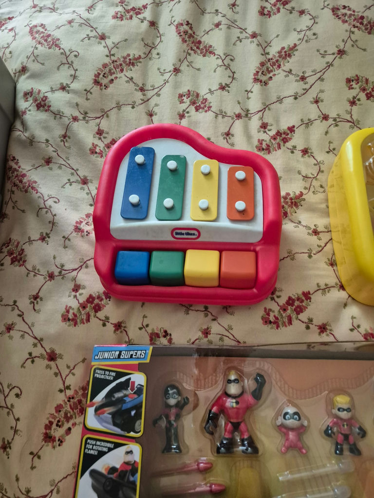 Incredibles 2 action figures with vehicles, xylophone, and Mr. Potato Head set - image 4 of 5