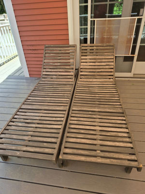 Pair of wooden slatted lounge chairs - Image 1 of 2