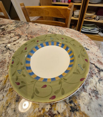 Olivia Signature stoneware plates - Image 1 of 2