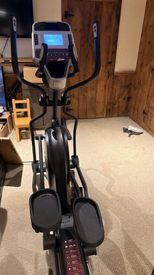 Sole E25 Elliptical Trainer - Image 1 of 3