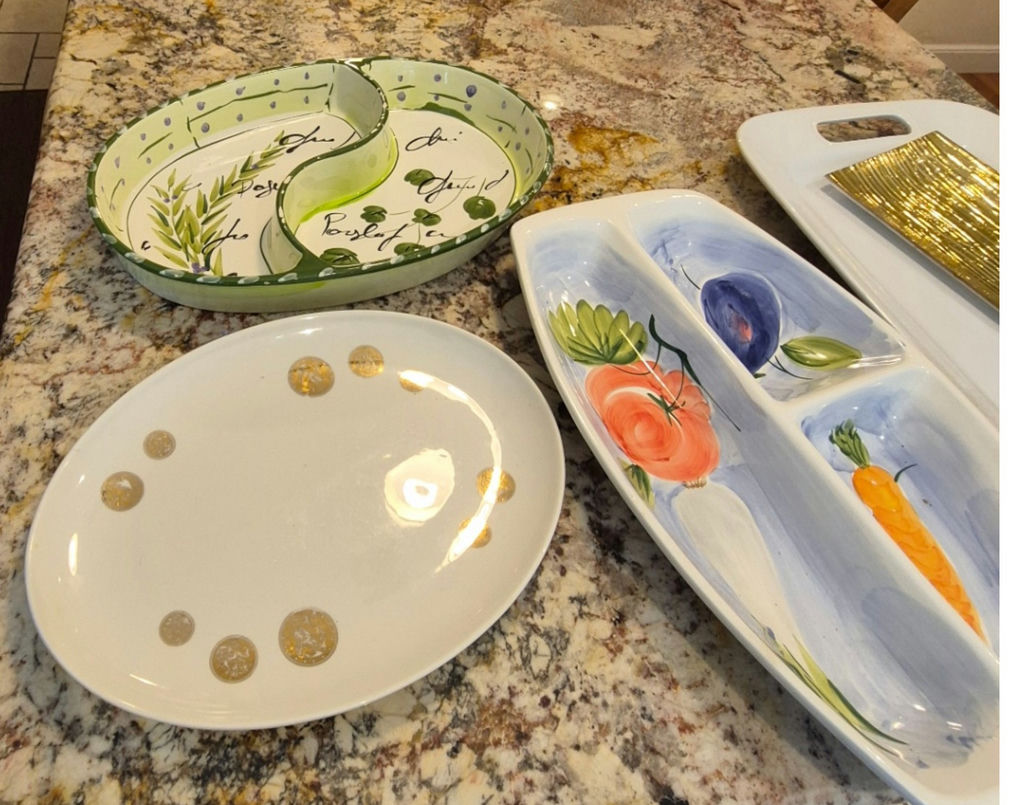Ceramic dinnerware and serveware set - image 6 of 9