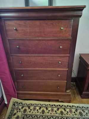 Wooden dresser with five drawers - Image 1 of 3