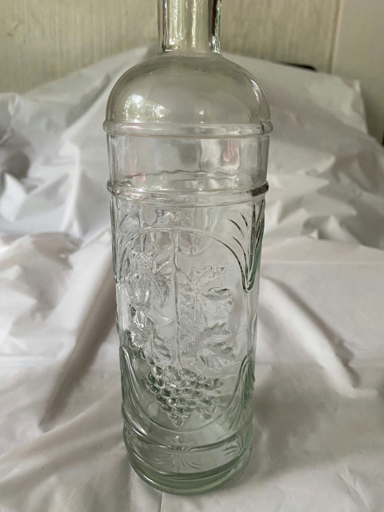 Vintage Stuart Crystal Decanter & Olive Oil Bottle - image 4 of 4