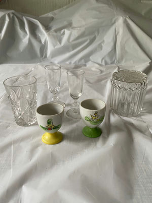 Small Cup Lot - Image 1 of 4