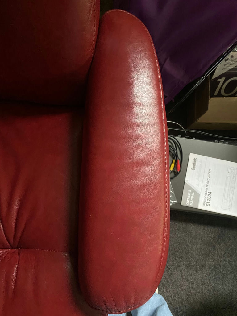 Palliser Red leather Recliner & Ottoman - image 7 of 10