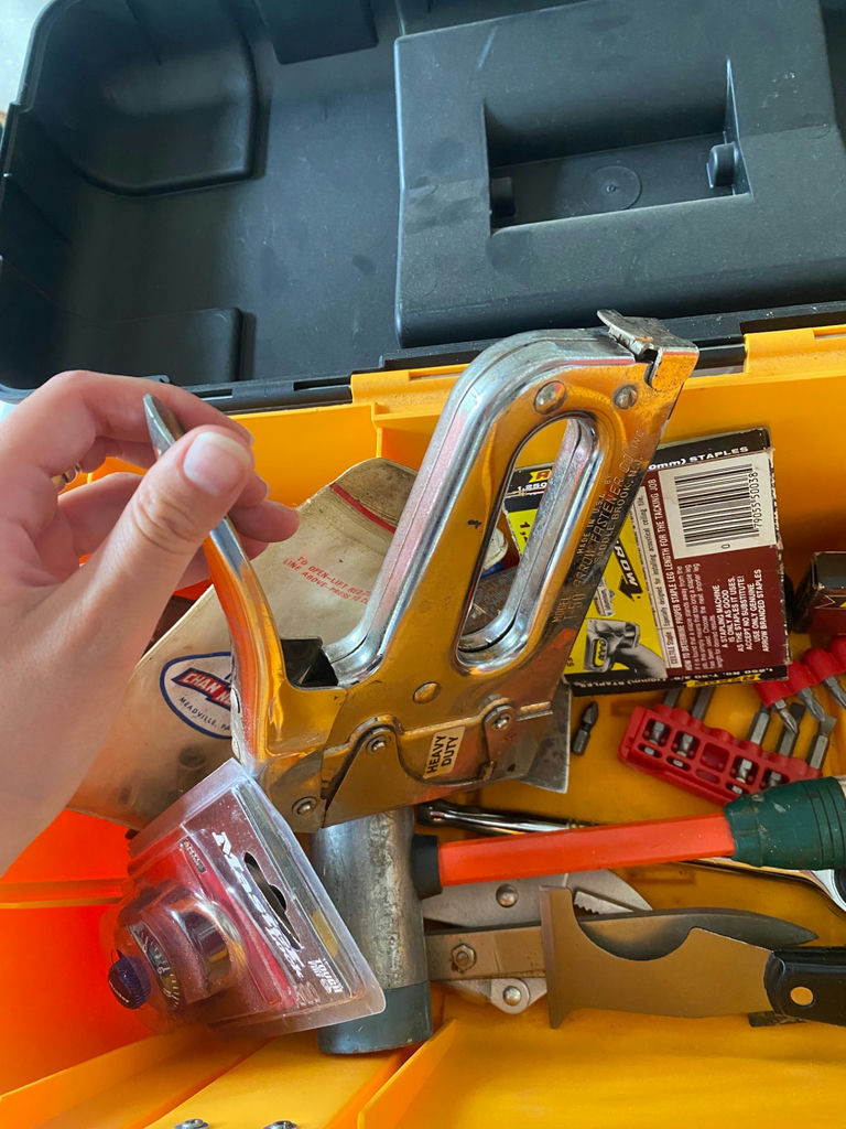 Tool Box w Assorted Tools - image 5 of 5