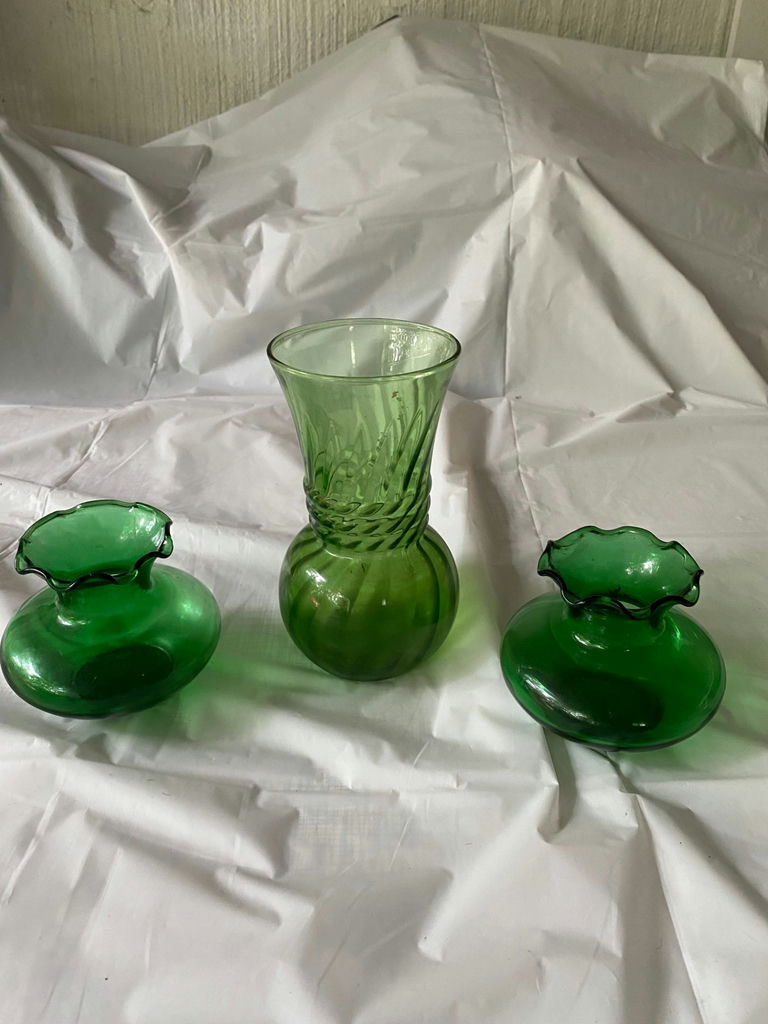 Green Vase Lot - image 2 of 4
