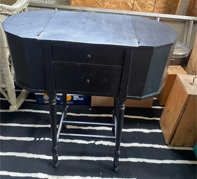 Small Martha Washington Sewing Table - Image 1 of 8