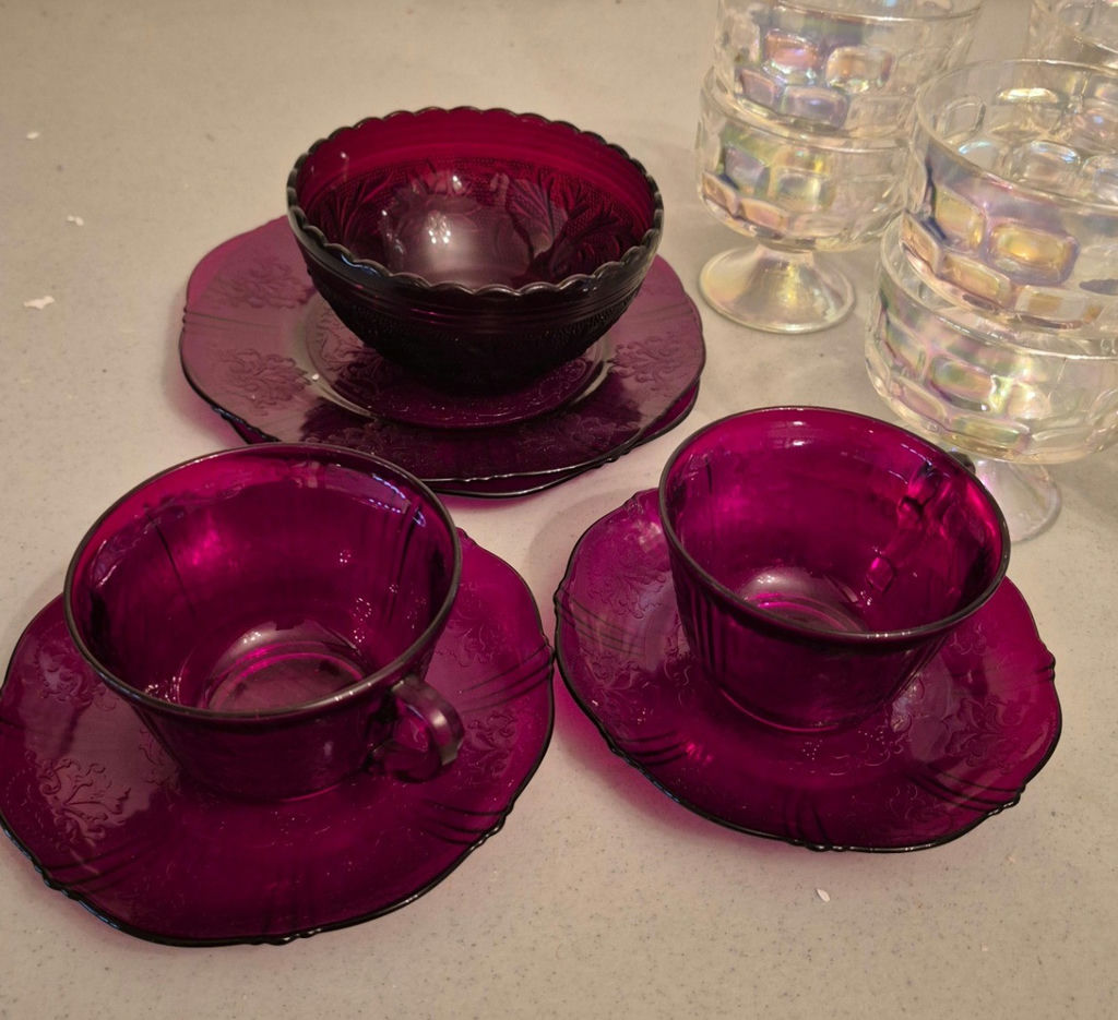 Assorted Glass Cups, Saucers, and Bowls - image 2 of 3