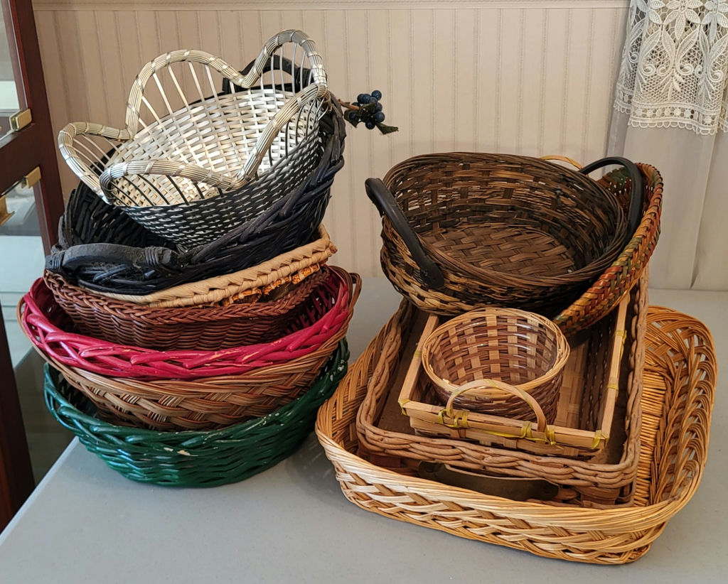 Assorted Wicker and Woven Baskets - image 2 of 2