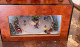 Mr Christmas Gold Label Grand Animated Concertina Music Box - thumbnail 5 of 5