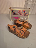 Vintage Pop Out Roller Skates - Size 7 - thumbnail 1 of 5