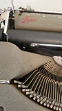 Montana Luxe Portable Typewriter - thumbnail 5 of 8