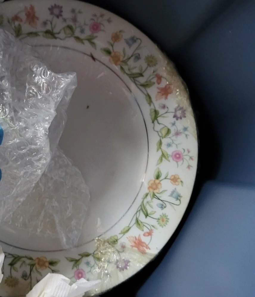 Mixed Lot of China Pieces - image 3 of 6