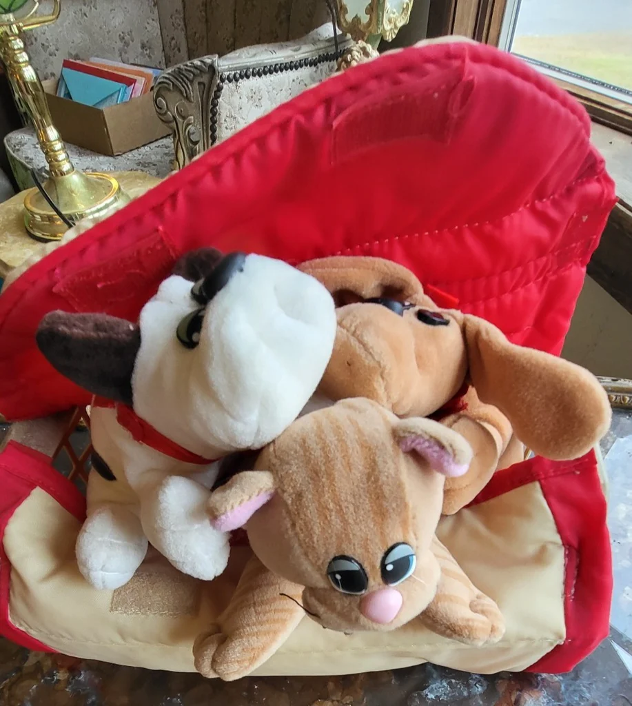 Pound Puppies Newborn - image 1 of 4