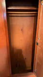 Armoire - thumbnail 2 of 4