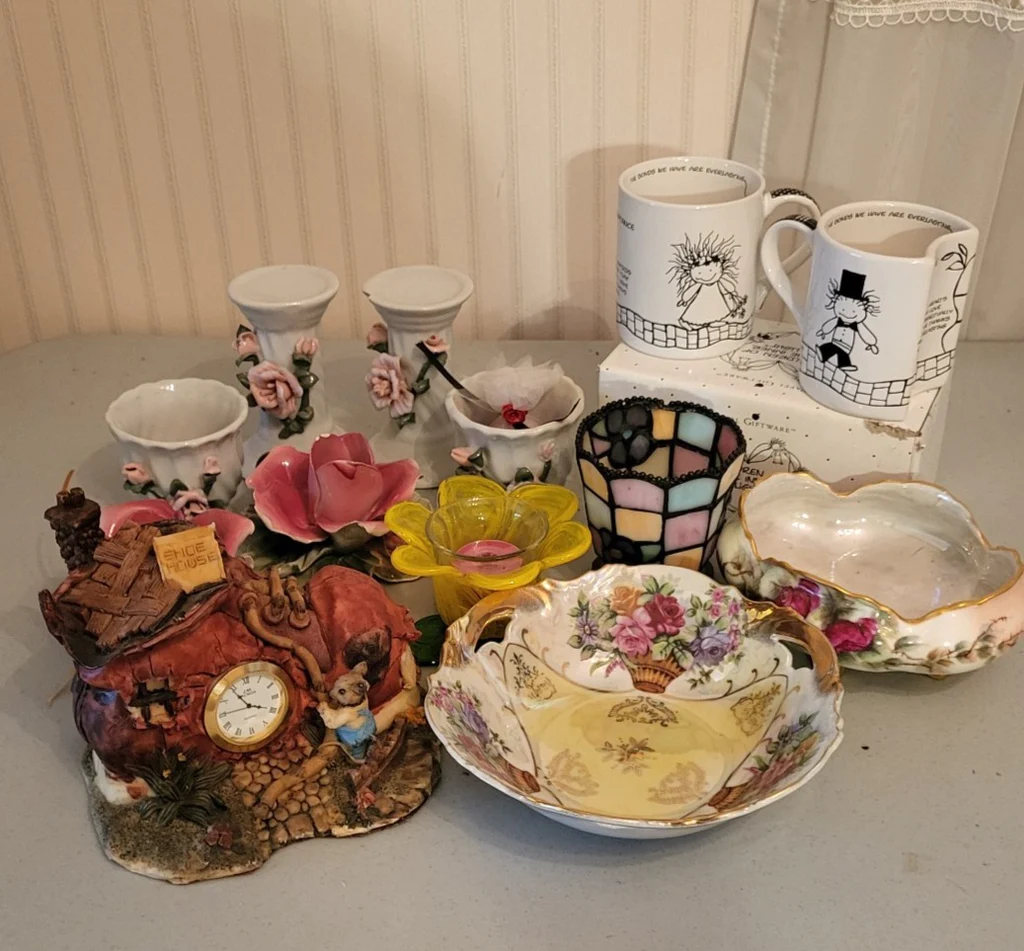 Decorative Items - image 1 of 6