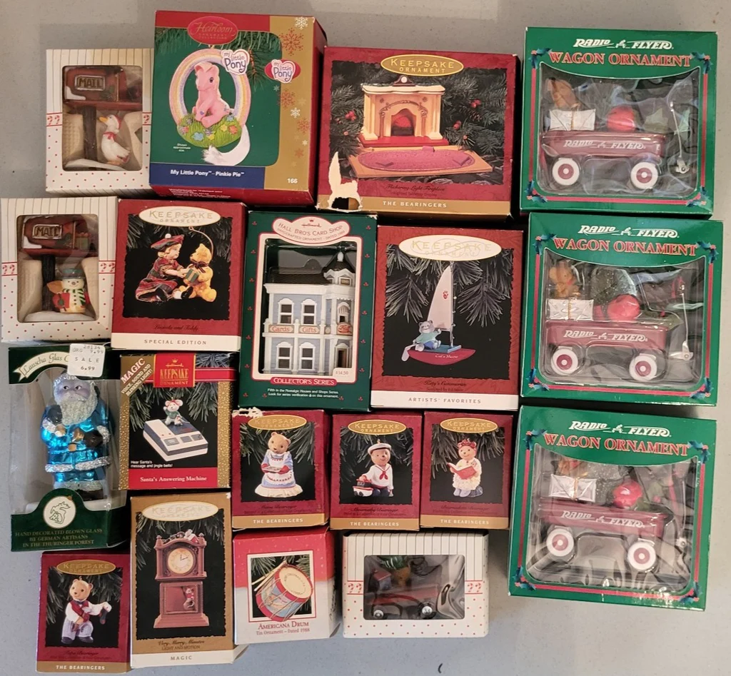 NIB- Collector Holiday Ornaments - image 1 of 6
