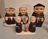 Hummel, Normal Rockewell, Goebel Figurines - thumbnail 1 of 13